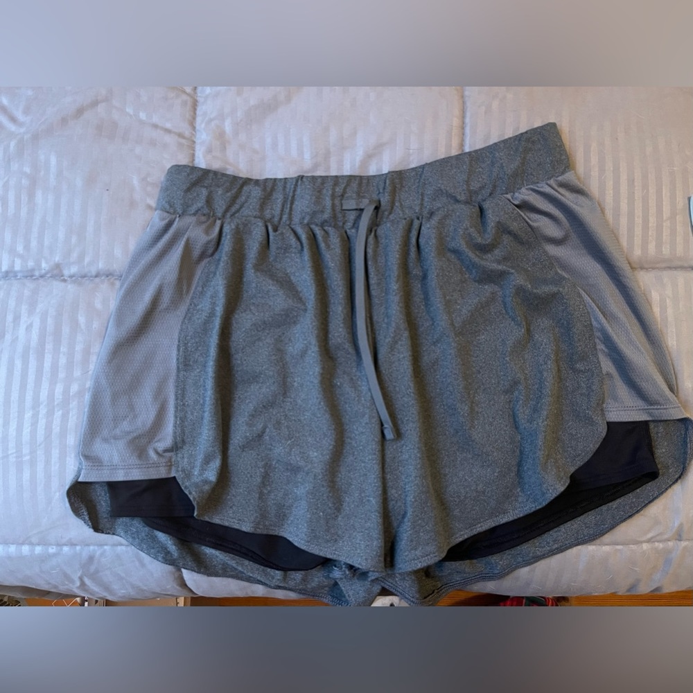Athletic shorts
